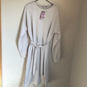 NWT Boohoo Sweatshirt Dress